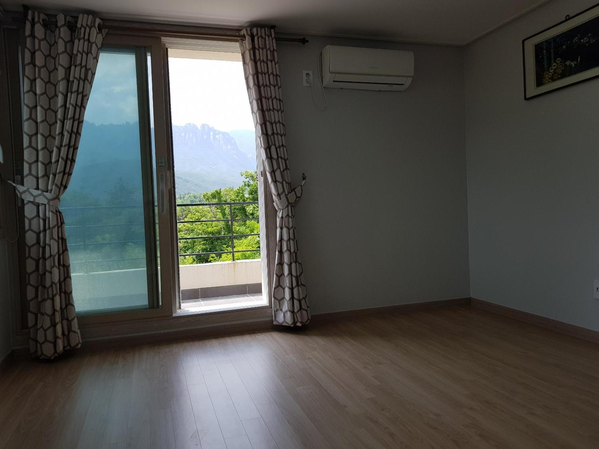 Gilson Guesthouse Σόκο Εξωτερικό φωτογραφία